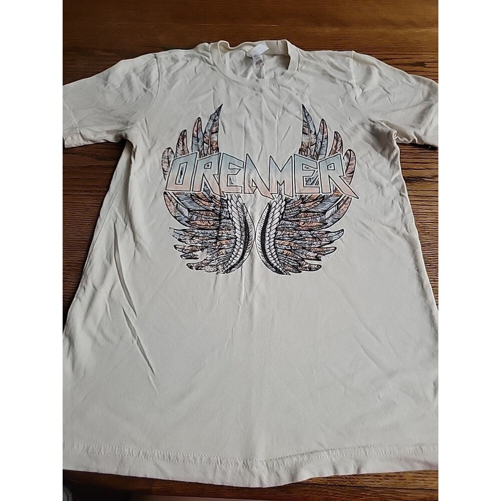 Ladies Small Tshirt Dreamer Feather Wings Indian Cute